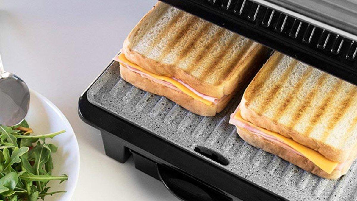 Sandwiches irresistibles con la ayuda de tu sandwichera: Creatividad y sabor en cada relleno