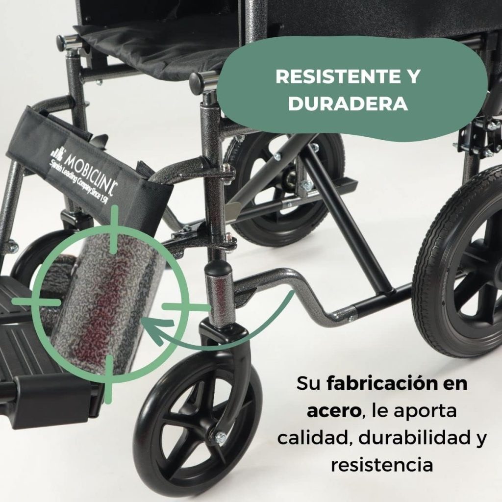 ¿Existen sillas de ruedas estrechas plegables para facilitar el transporte y almacenamiento?